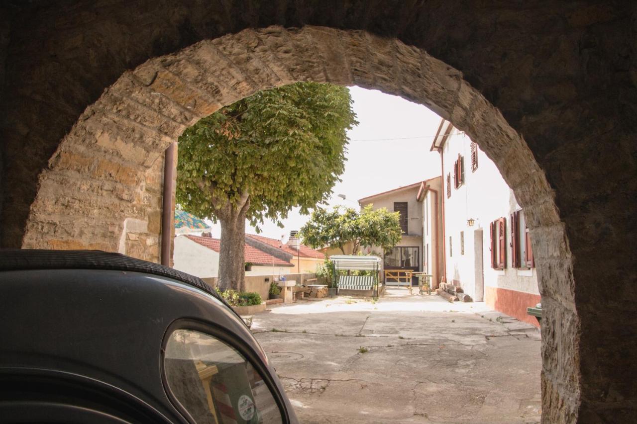 B&b Oltre l'arco  San Dorligo della Valle Exterior foto