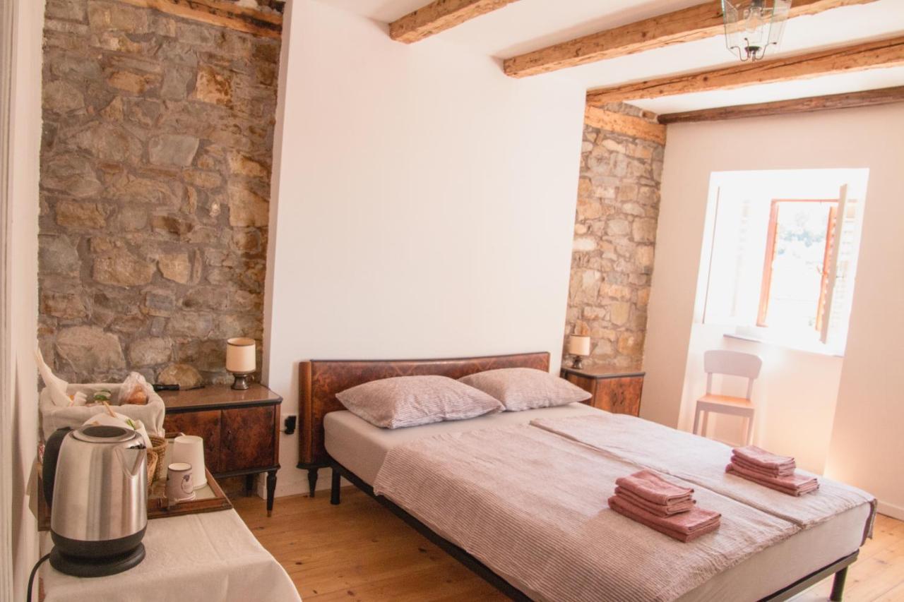 B&b Oltre l'arco  San Dorligo della Valle Exterior foto